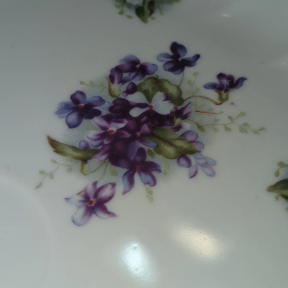 Lefton China Vtg Purple Violets Hand Painted 2 Snack‎ Plates Gold Trim Scalloped